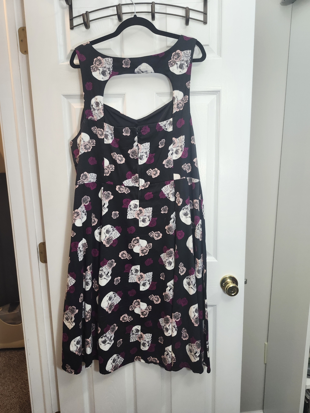 Torrid Black Midi Dress with White Skull & Pink Rose Print, Size 22 = 3X - Picture 2 of 6